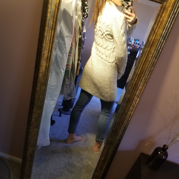 Loft Cream Long Jacket - Picture 8 of 10